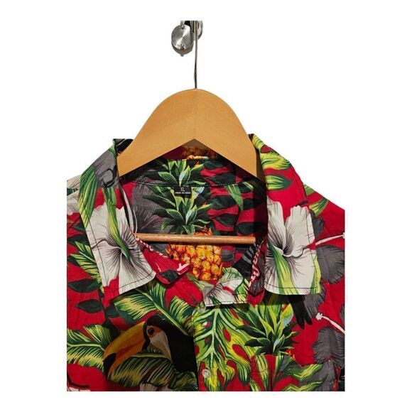 OHIO STATE Buckeyes Hawaiian Short Sleeve Button Down Shirt - Size XL - Picture 3 of 5